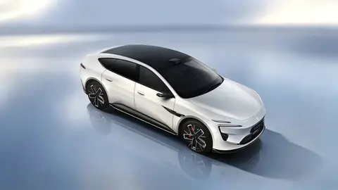 新款阿维塔12官图曝光 969马力+华为智驾或30万起