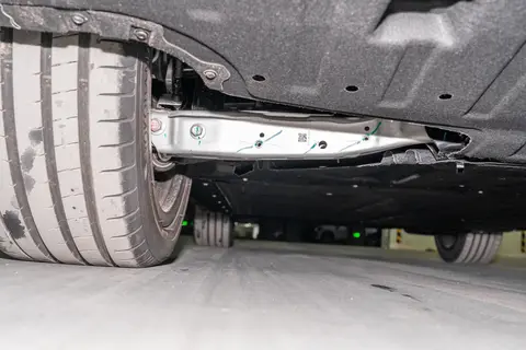 13万预算买中型SUV，它有605km续航+激光雷达，值得一看