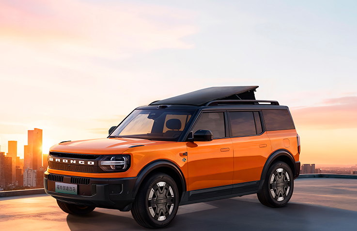 BroncoBasecamp-ext-01-pc.jpg